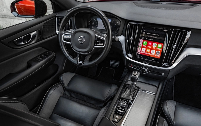 Volvo S60 cena 125900 przebieg: 103408, rok produkcji 2020 z Maków Podhalański małe 781
